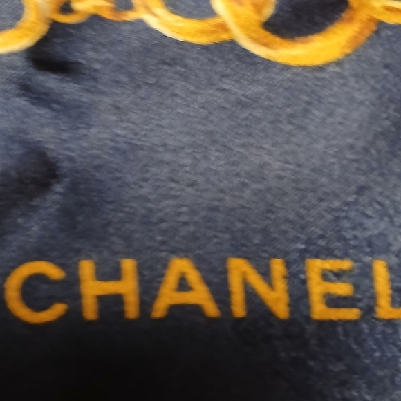 Authentic CHANEL Navy/White Coco Mark Gold Chain Pattern Silk Scarf - Picture 14 of 15